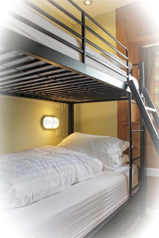 Aparthotel Lumely Fee Bunkhouse à Kendal Extérieur photo